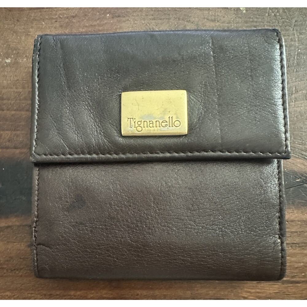Tignanello square brown genuine leather wallet card holders snap closure